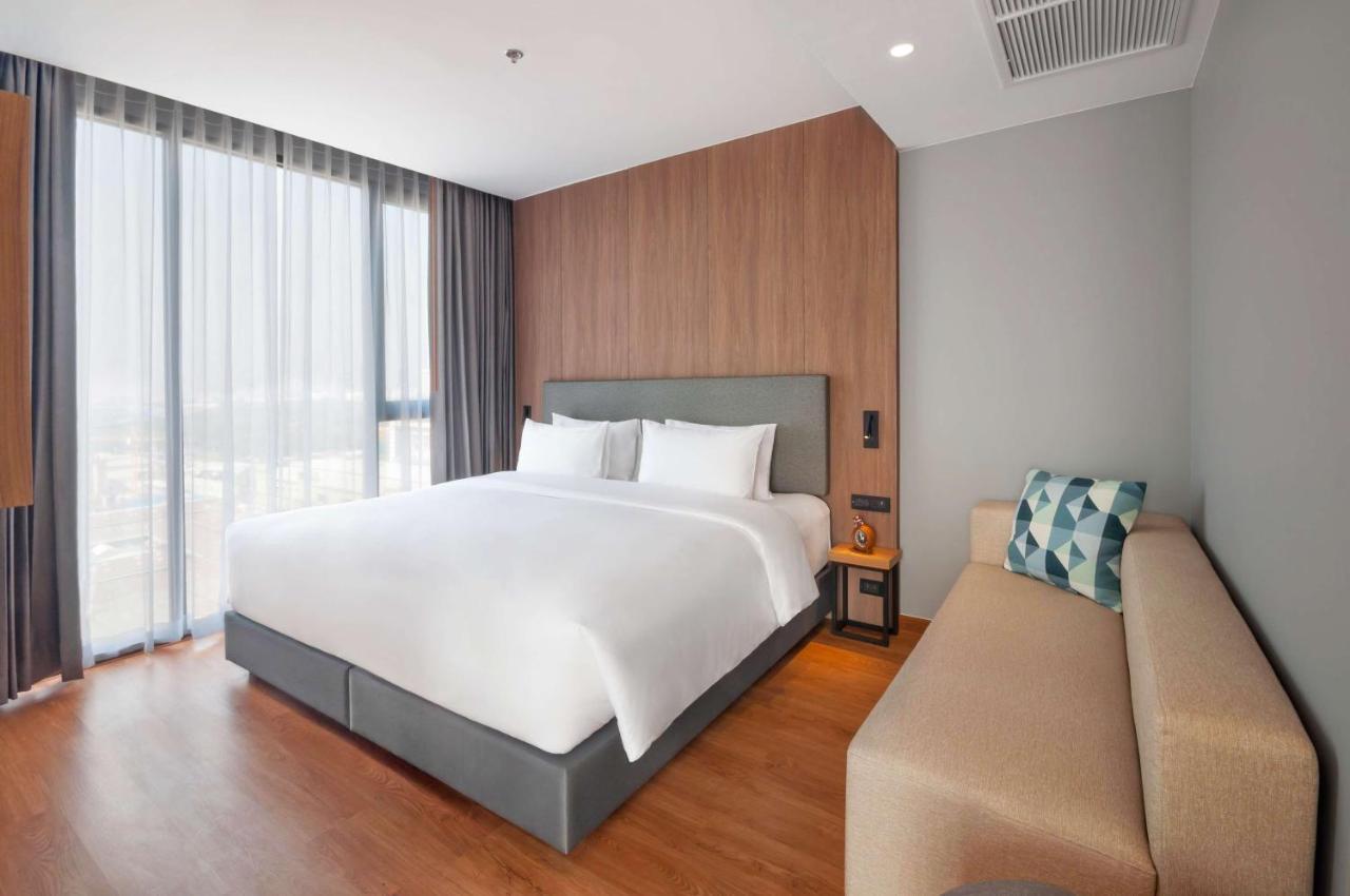 Best Western Chatuchak Банкок Екстериор снимка
